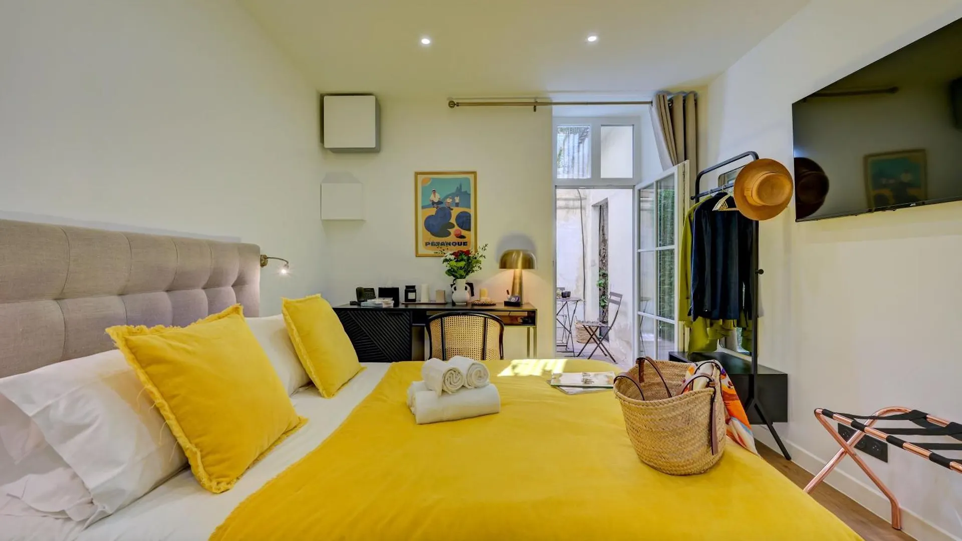 Boutique Hotel Provencia Marseille 0*,