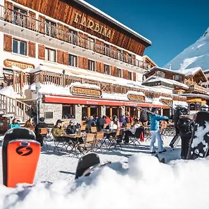 L'arbina 3*, Tignes Francia