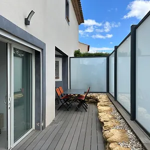 Les Locations Cinaureva  La Tourrisse , La Crau France